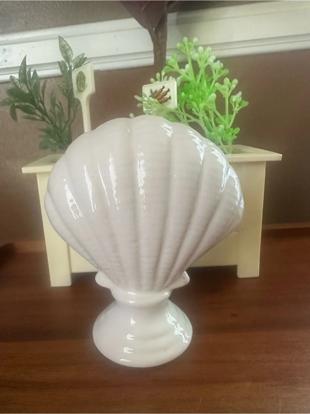 White Ceramic Shell Vases - Decorative Home Accents